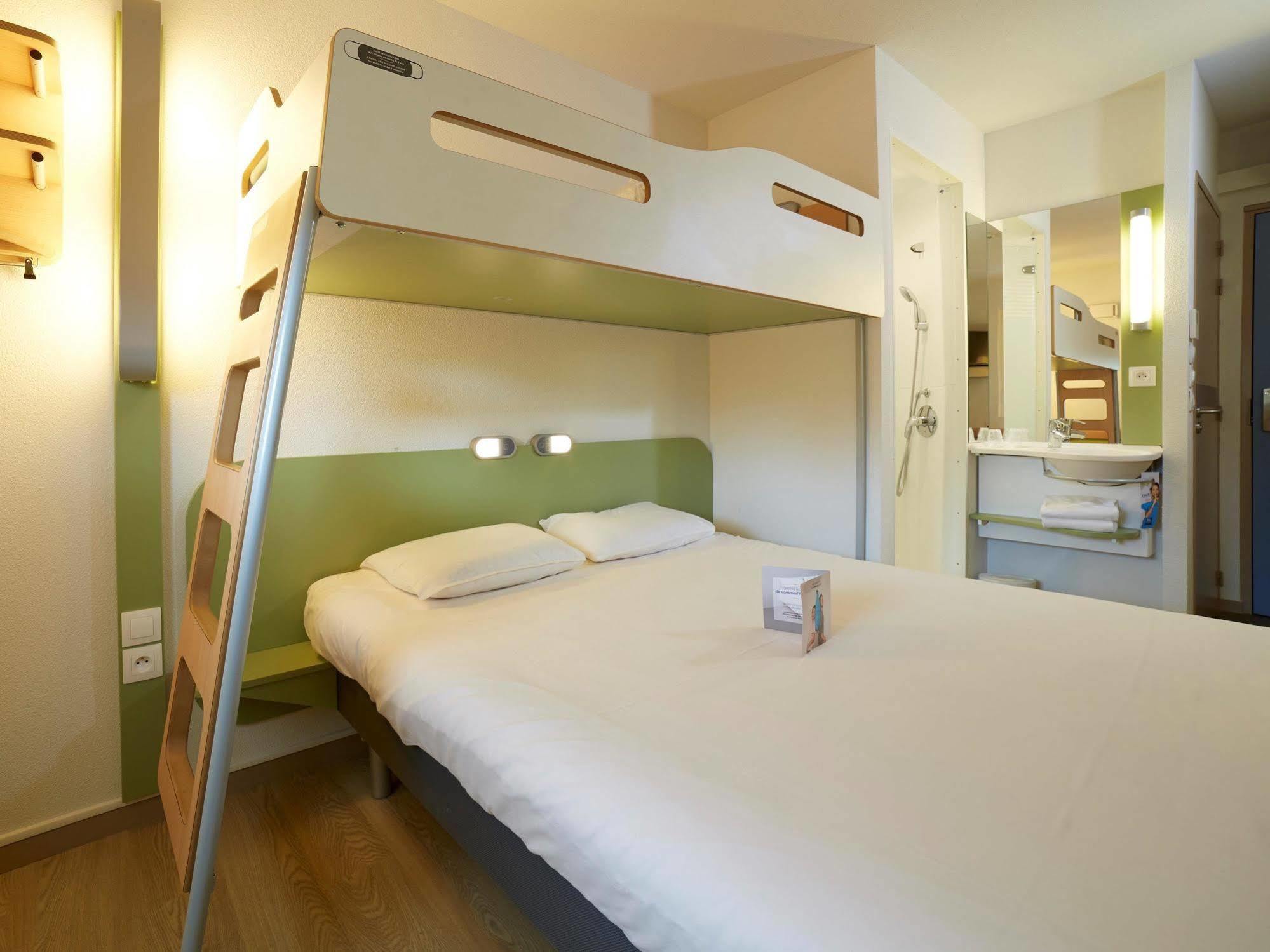 Ibis Budget Sur Saone Nord Hotel
